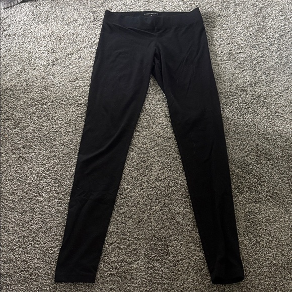 2-Pack Aeropostale Leggings - Picture 4 of 4